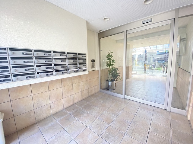 その他共有部分　オートロック・集合ポスト・自動ドア