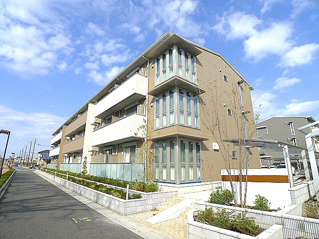 建物外観　ロイジェントパークスレイクタウンのご紹介はアソシエにお任せ下