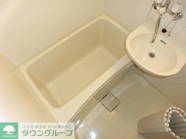 バス・シャワールーム　バスルーム