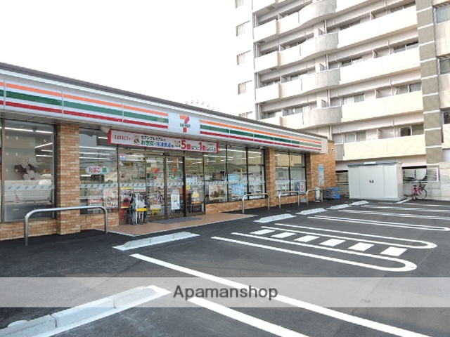 コンビニ　セブンイレブン小倉砂津１丁目店（コンビニ）まで531m
