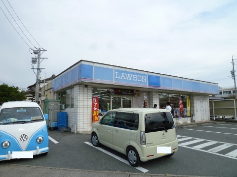 コンビニ　ローソン　浜松高丘（コンビニ）まで147m