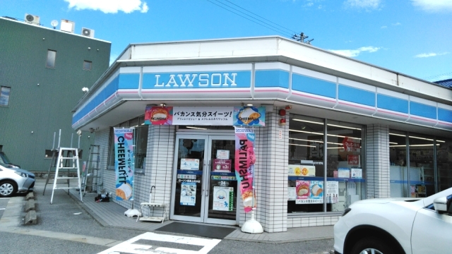 コンビニ　ローソン魚津上村木店（コンビニ）まで1528m