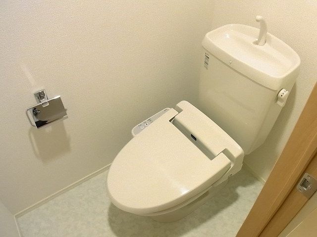 トイレ　ウォシュレットトイレ