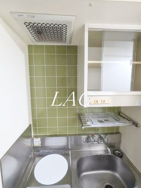 キッチン　キッチンです。