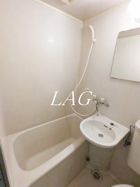 バス・シャワールーム　お風呂です。