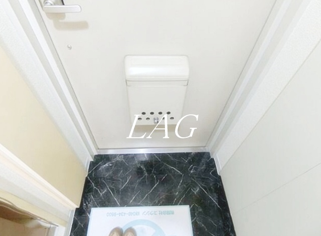 玄関　玄関です。