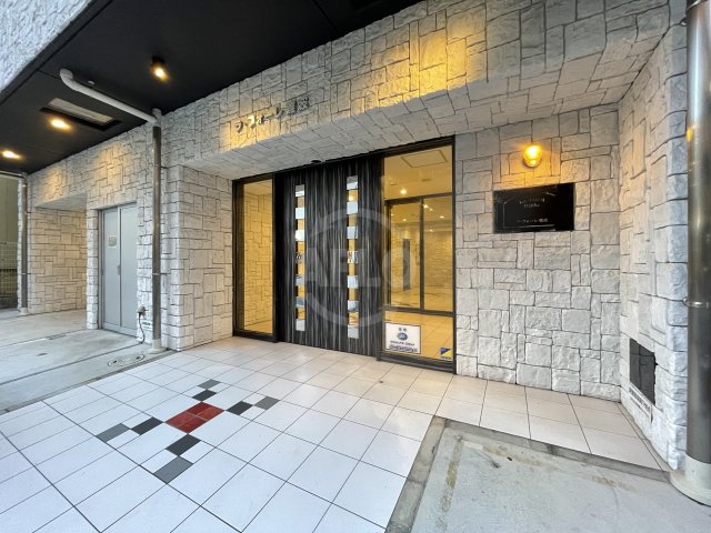 エントランス　City Lux Namba　エントランス