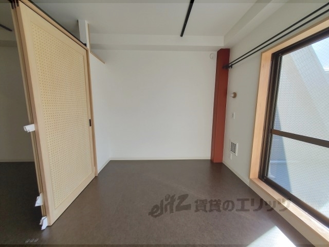 居室・リビング　洋室