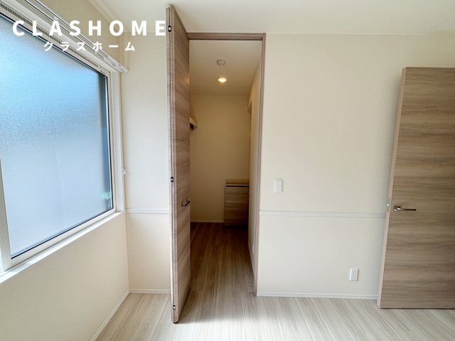 収納　同物件の別部屋になります。