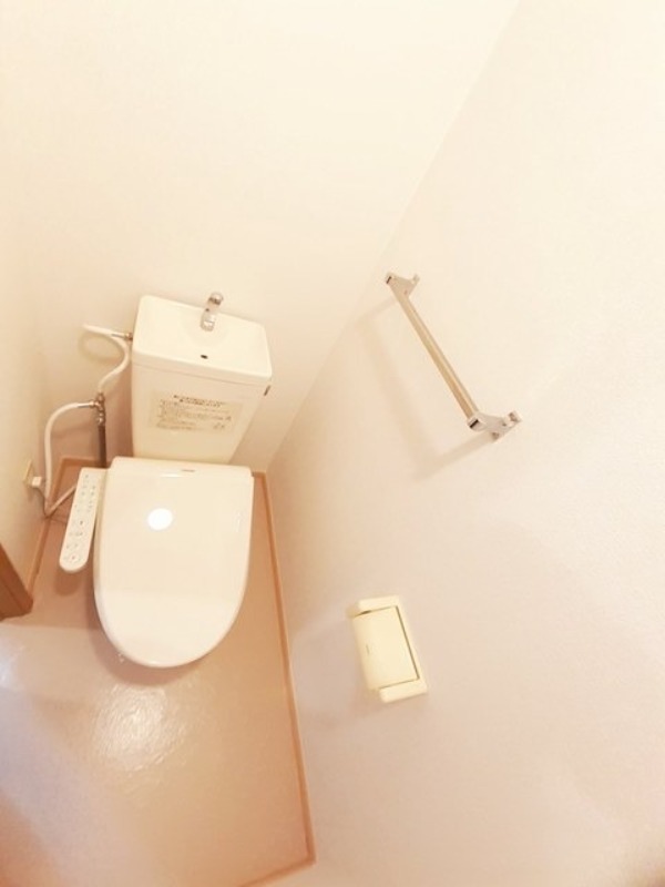 トイレ　図面と現状に相違がある場合には現状を優先