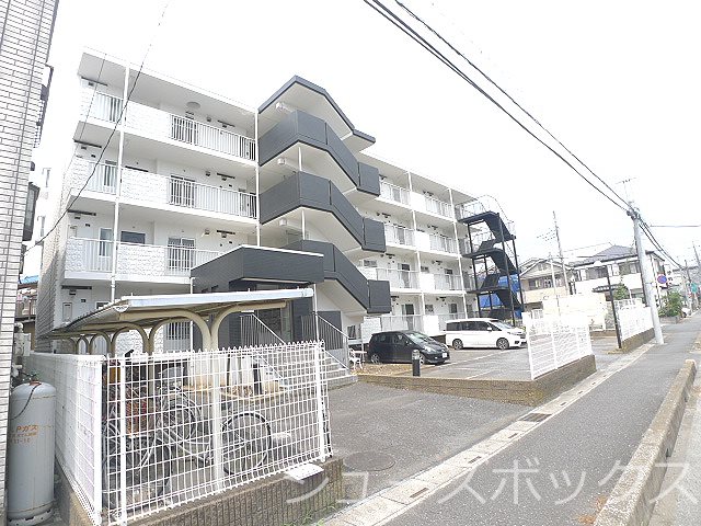 建物外観　ランドフォレスト北越谷IIのご紹介は住まいの窓口　アソシエへ