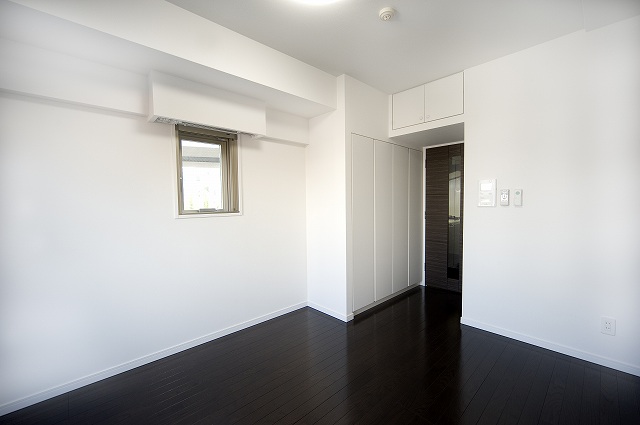 その他部屋・スペース　ダークブラウンフーリング！