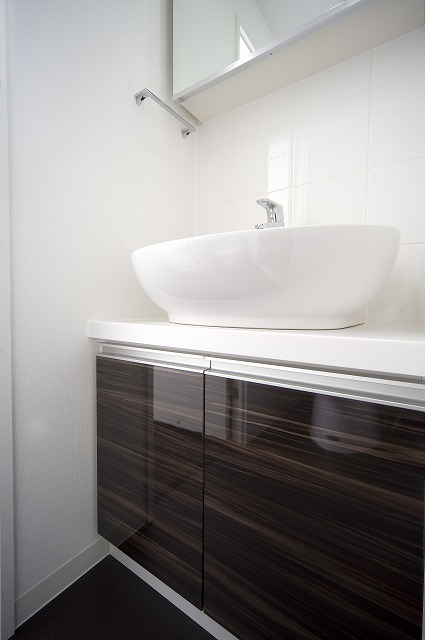 洗面設備　人気の独立洗面台つき！