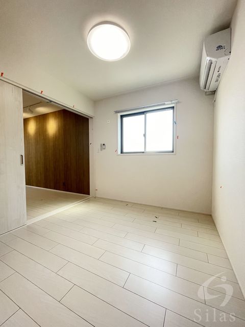 居室・リビング　同仕様