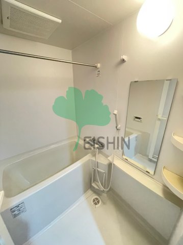 バス・シャワールーム　清潔感のある浴室です！