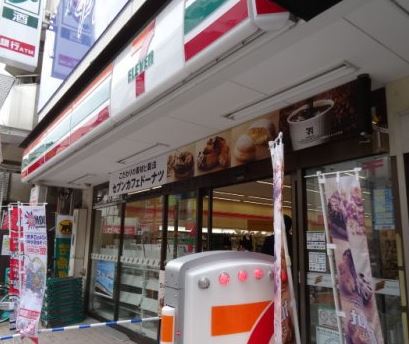 コンビニ　セブン－イレブン戸越銀座駅前店（コンビニ）まで538m