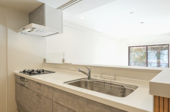 キッチン　※同仕様写真含む