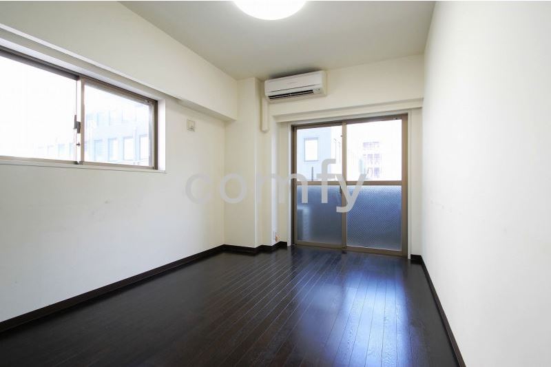 その他部屋・スペース　２面採光の洋室