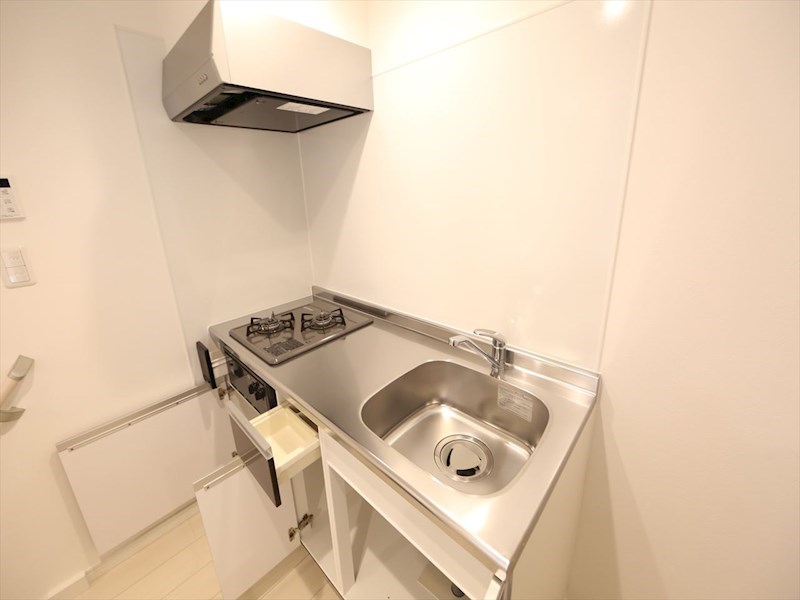 キッチン　システムキッチン（ガス2口コンロ付）