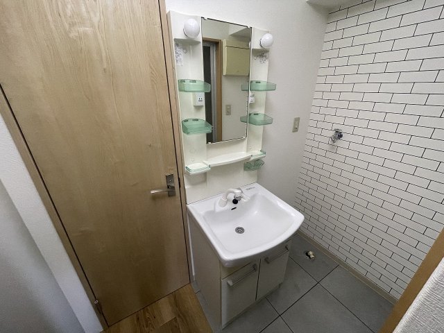 洗面設備　忙しい朝には欠かせない洗面所です