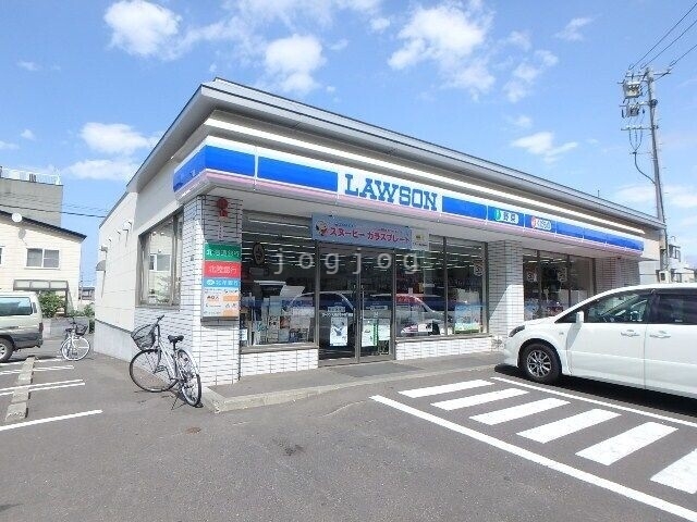 コンビニ　ローソン 札幌白石中央１条店（コンビニ）まで154m