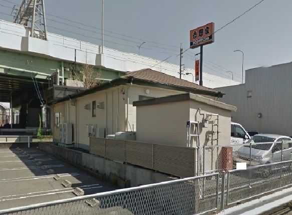 飲食店　吉野家（飲食店）まで350m