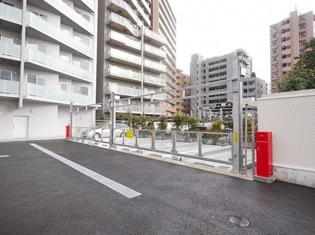 駐車場　★駐車場★