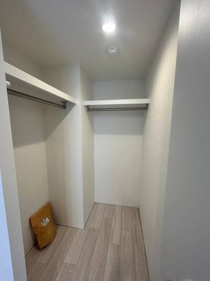 収納　■洋室■クローゼット収納