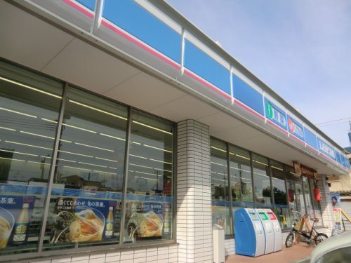コンビニ　ローソン 背戸口四丁目店（コンビニ）まで598m