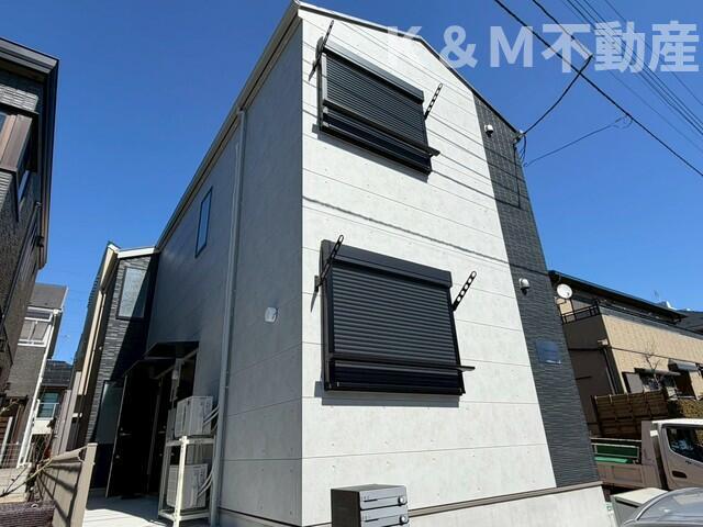 エントランス　清潔なエントランスです