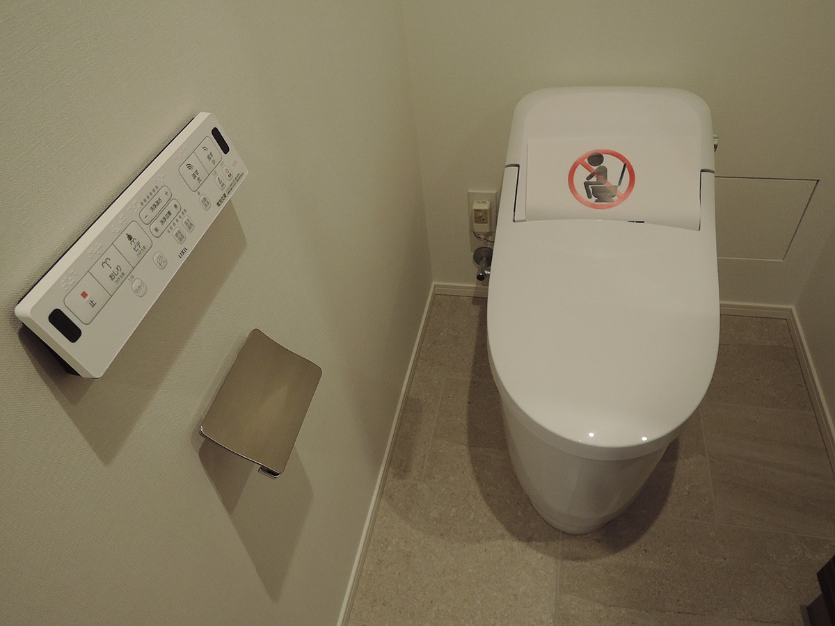 トイレ　参考写真