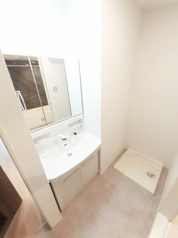 洗面設備　広い洗面スペース