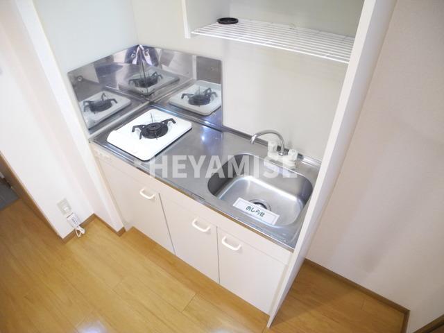 キッチン　※反転間取りのお部屋の写真です※