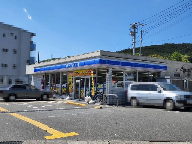 コンビニ　ローソン高知針木本町（コンビニ）まで189m