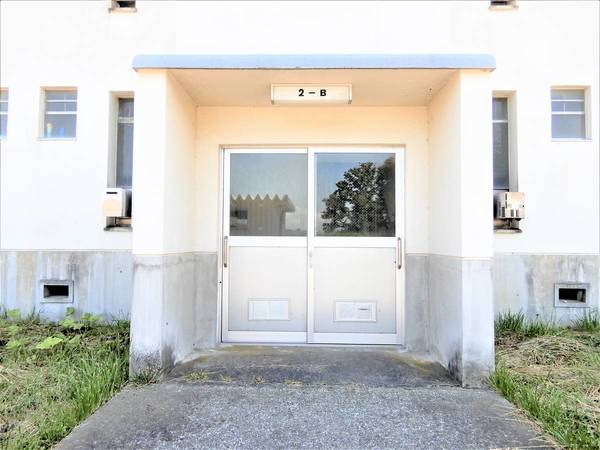 エントランス　清潔なエントランスです