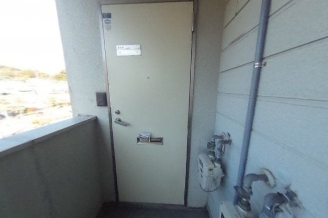 玄関　2022年1月撮影