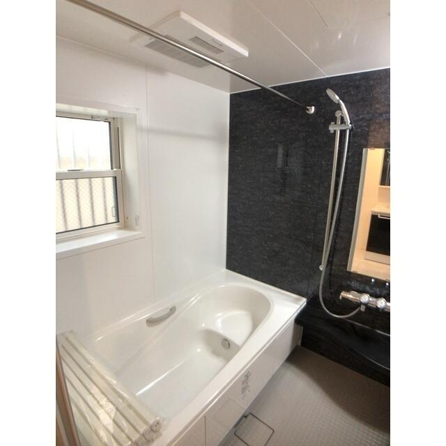 バス・シャワールーム　?