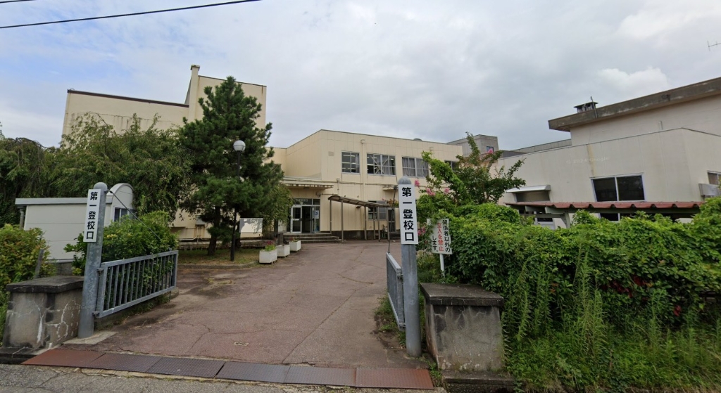 高校・高専　私立不二越工業高校（高校・高専）まで1761m