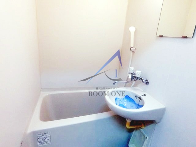 バス・シャワールーム　お風呂です。