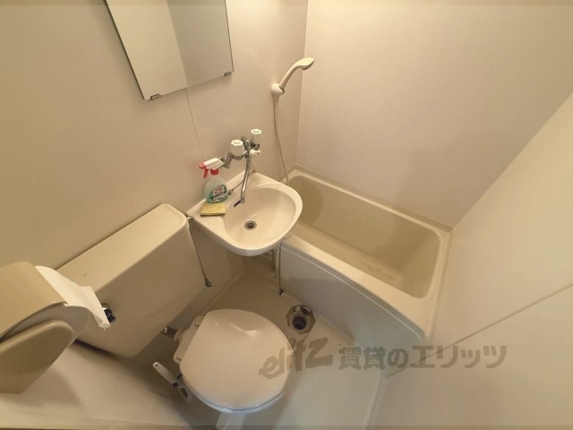 バス・シャワールーム　ユニットバス