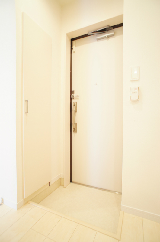 玄関　明るい玄関です