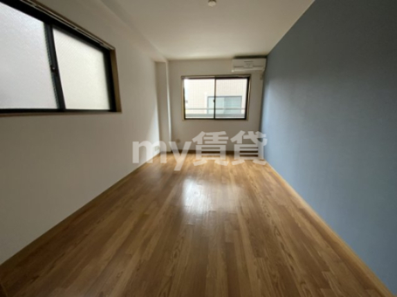 居室・リビング　別号室