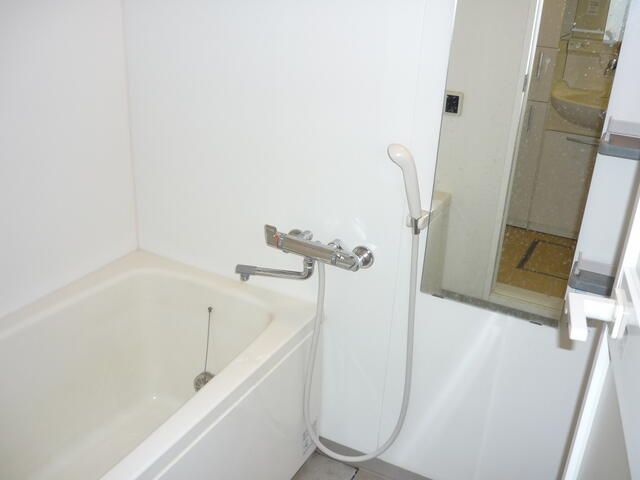 バス・シャワールーム　■浴室暖房乾燥機能■追焚機能バス