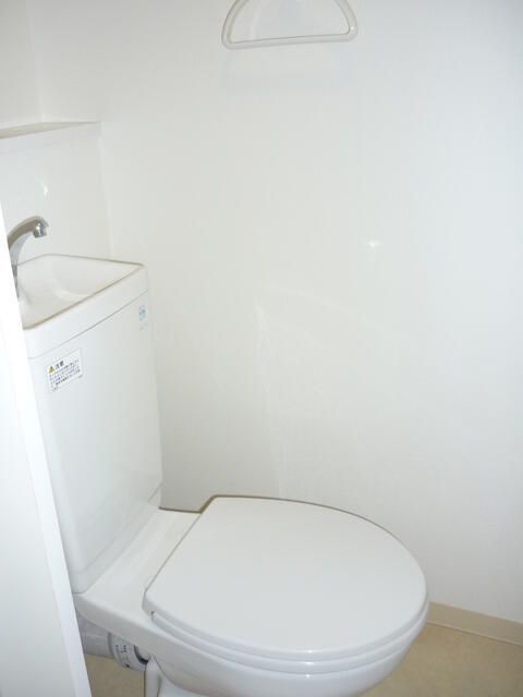 トイレ　■温水洗浄便座■独立洗面台