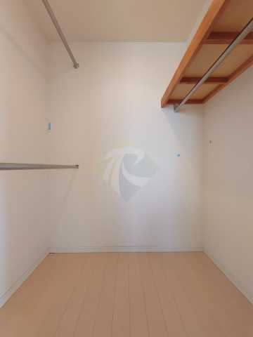 収納　※参考写真　同タイプ（間取り）の909号室の写真となります。