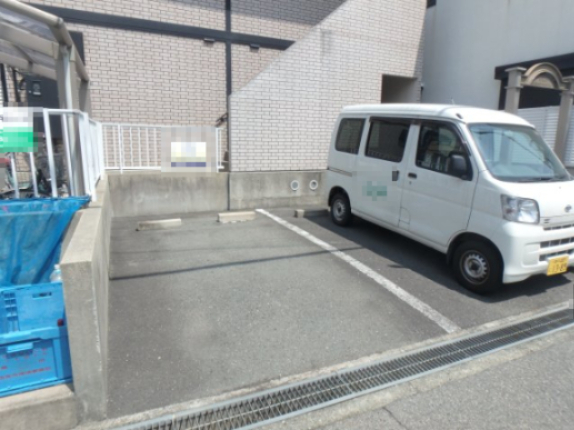 駐車場　駐車場です