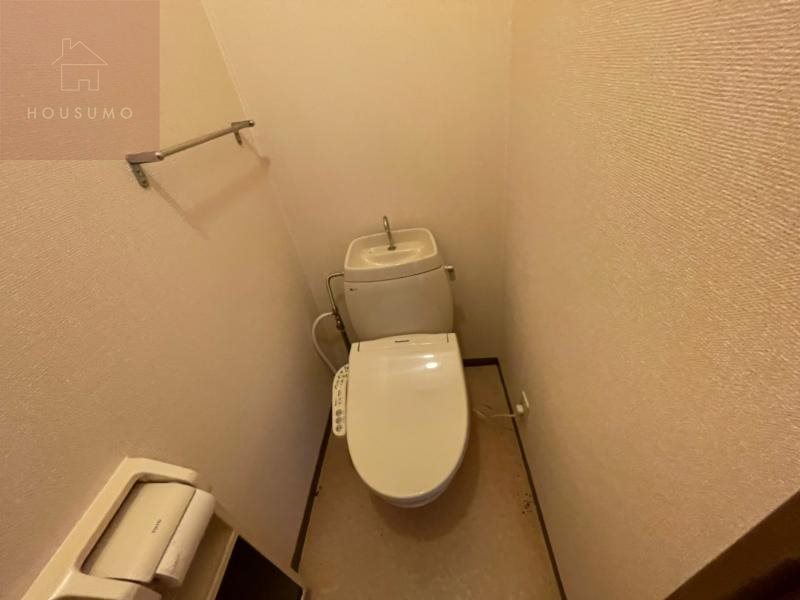 トイレ　シンプルで使いやすいトイレです