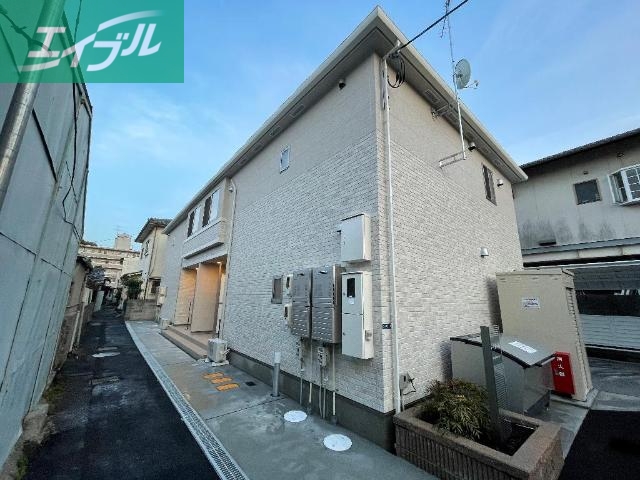 建物外観　外観写真（昼）