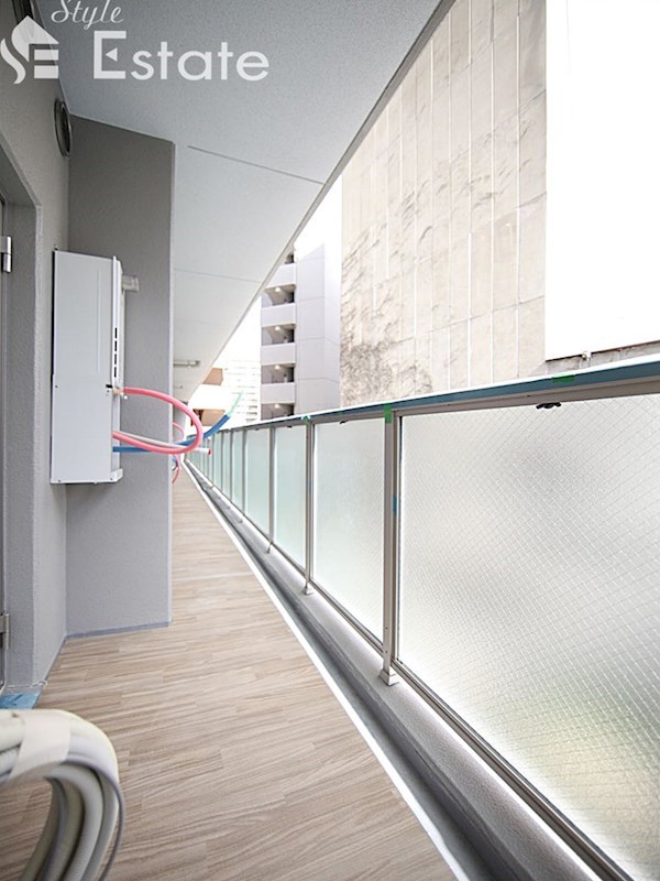 バルコニー　バルコニー