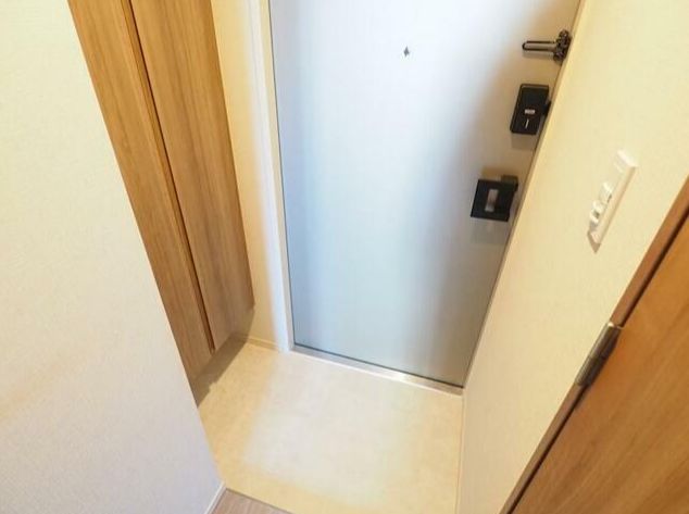 玄関　玄関です。